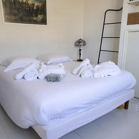 Atypical Sea View And Swimming Pool Apartamento