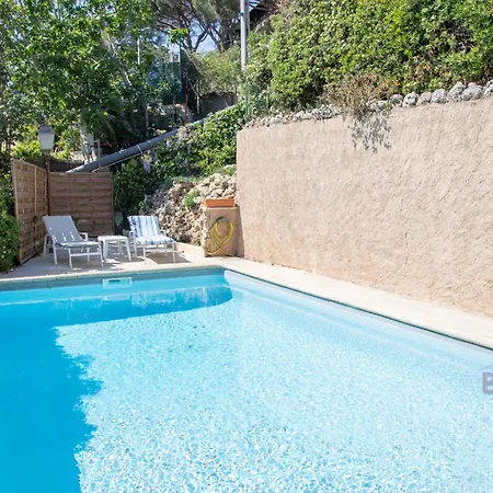 Atypical Sea View And Swimming Pool Канны