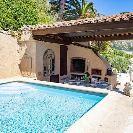 Apartment Atypical Sea View And Swimming Pool Cannes